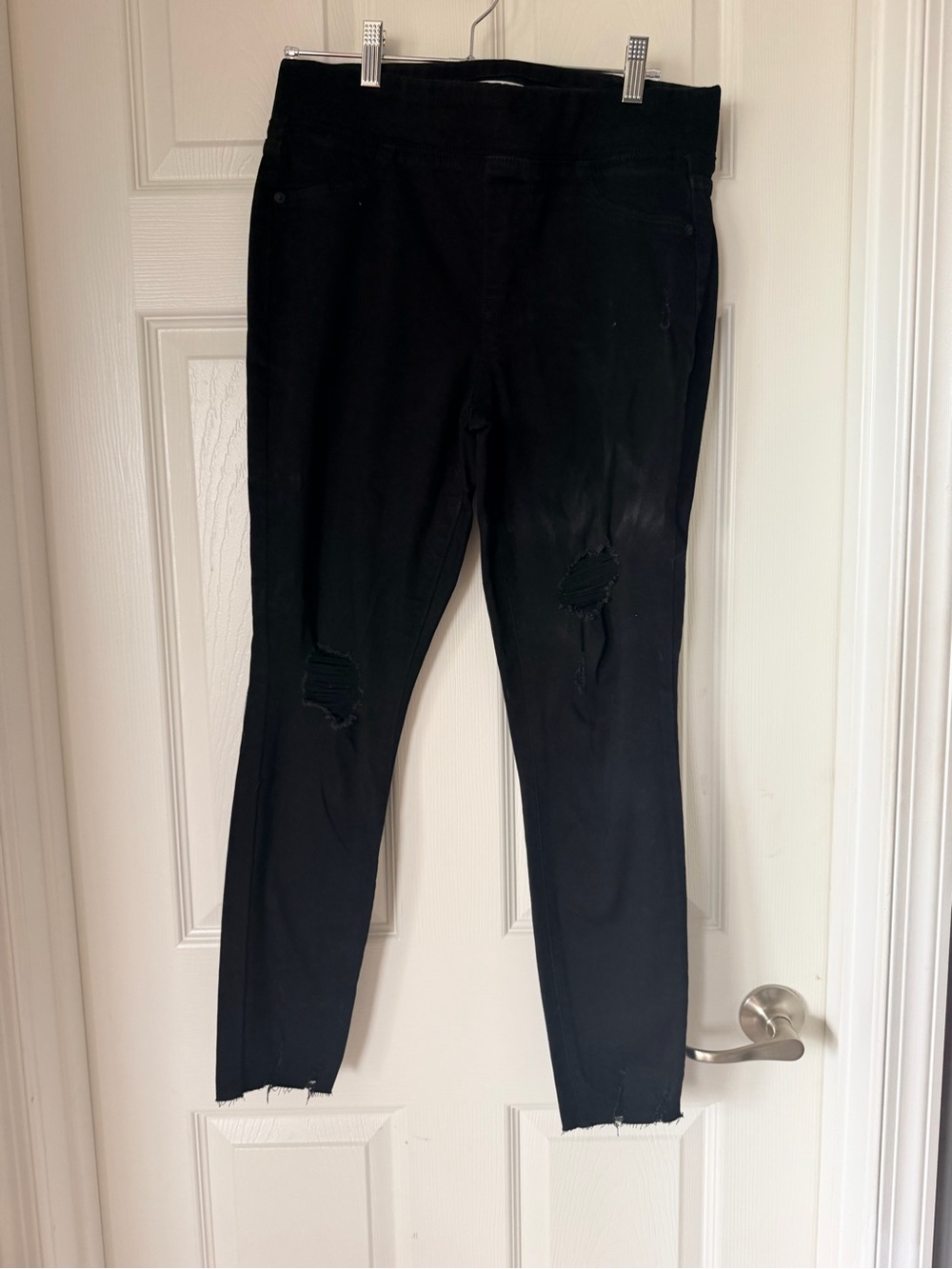 Old Navy Black Rockstar Super Skinny Jeggings